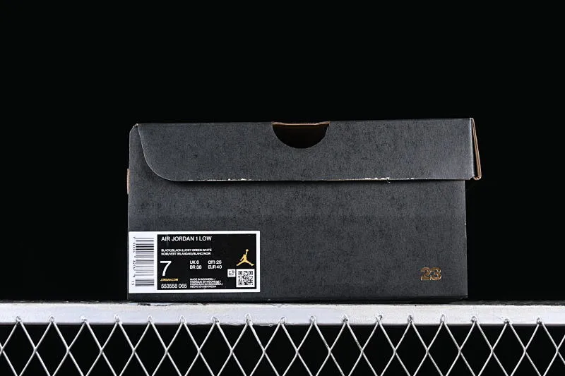 All categories Air Jordan Jordan series basketball shoes Air Jordan 1 Low G version pure original Air Jordan 1 Low "Lucky Green" AJ1 Joe 1 black green low-top basketball shoes 553558-065